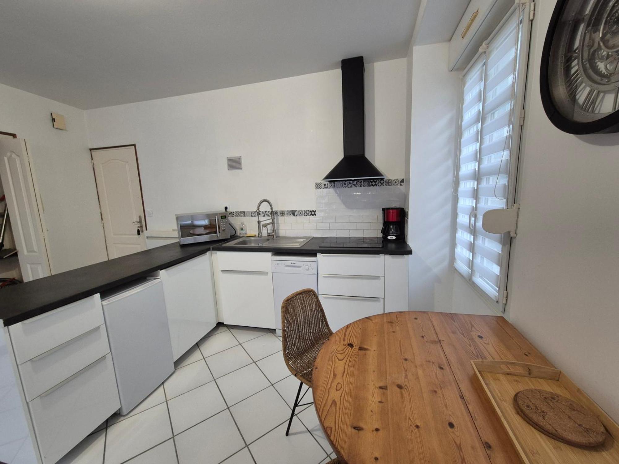 Urban Chic 44 M2 Apartment Brest Ngoại thất bức ảnh
